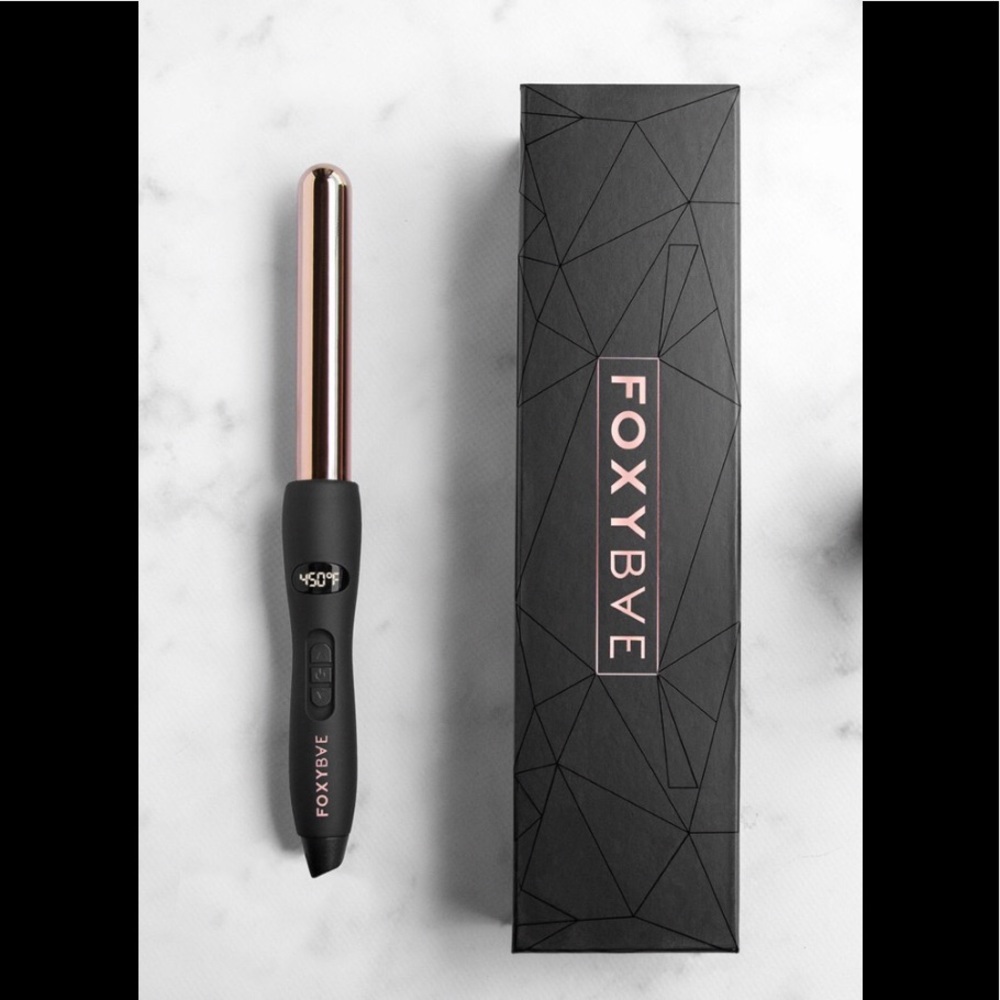 Foxy bae 25mm curling wand